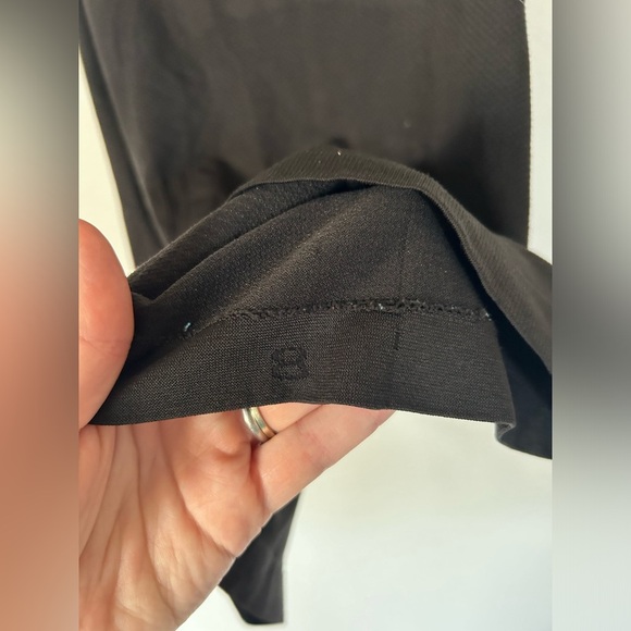 Lululemon Black Swiftly Tech Tank Edmonton YEG Size 8 - Picture 4 of 8